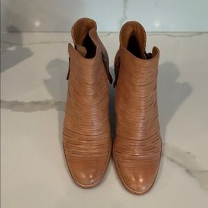 Paul Green Brown Textured Ankle Boots